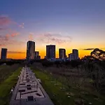 Luxury Penthouse - Sydney Skyline Views